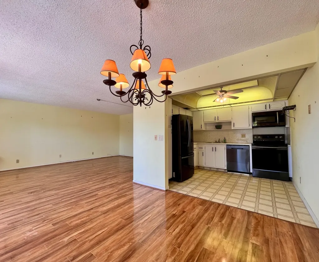 205 Wellington A West Palm Beach FL 33417