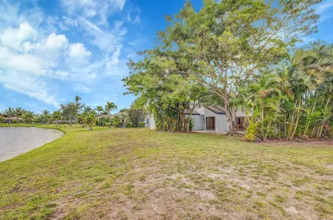 22324 Ensenada Way Boca Raton FL 33433