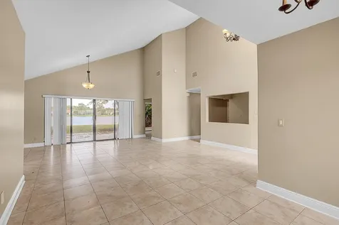 22324 Ensenada Way Boca Raton FL 33433