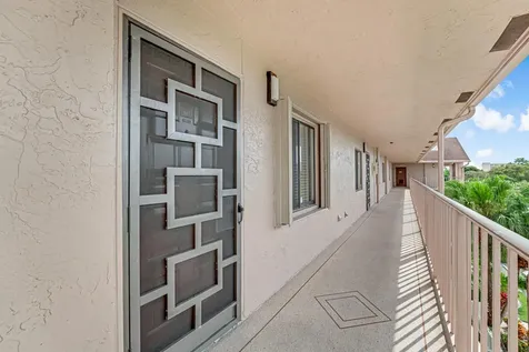 7301 Amberly Lane Delray Beach FL 33446
