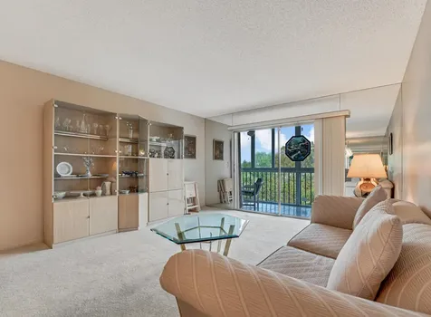 7301 Amberly Lane Delray Beach FL 33446