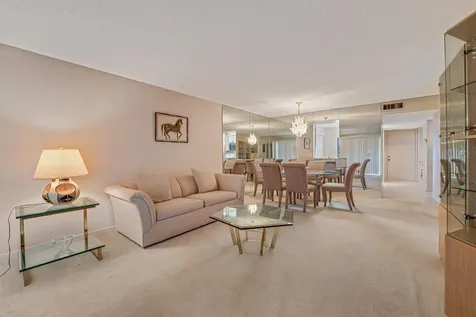 7301 Amberly Lane Delray Beach FL 33446