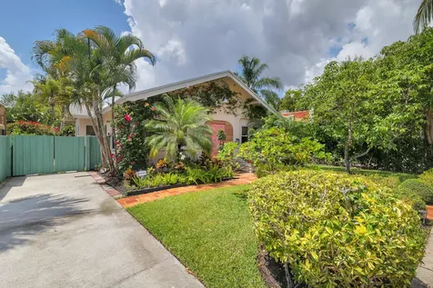 426 30th Street West Palm Beach FL 33407