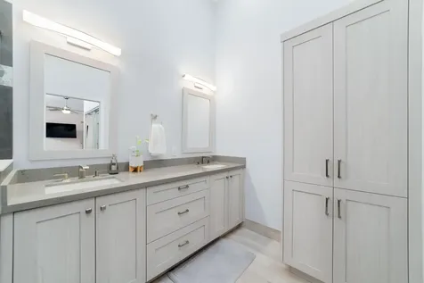 8291 Via Di Veneto Boca Raton FL 33496