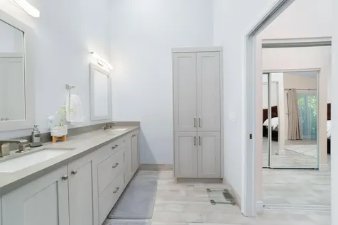 8291 Via Di Veneto Boca Raton FL 33496