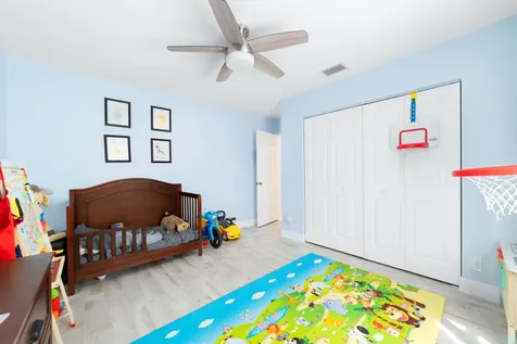 8291 Via Di Veneto Boca Raton FL 33496