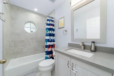 8291 Via Di Veneto Boca Raton FL 33496