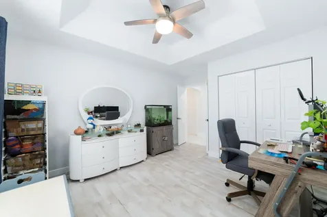 8291 Via Di Veneto Boca Raton FL 33496