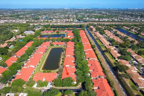 8291 Via Di Veneto Boca Raton FL 33496
