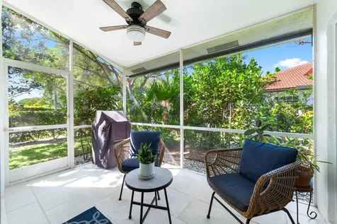 8291 Via Di Veneto Boca Raton FL 33496