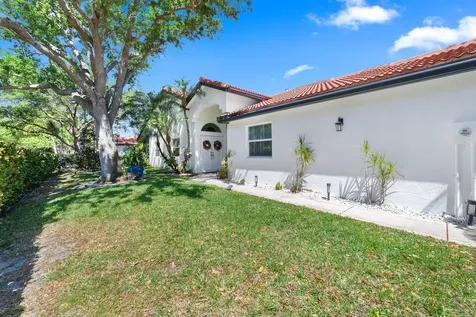 8291 Via Di Veneto Boca Raton FL 33496