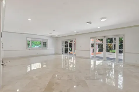 930 N Parkside Circle Boca Raton FL 33486
