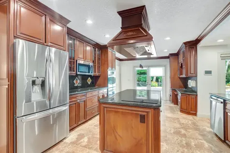 930 N Parkside Circle Boca Raton FL 33486