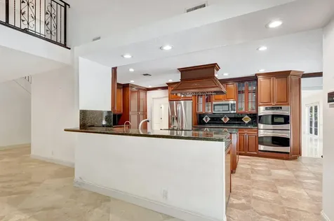 930 N Parkside Circle Boca Raton FL 33486