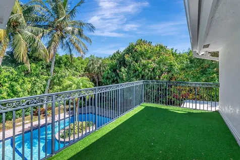 930 N Parkside Circle Boca Raton FL 33486