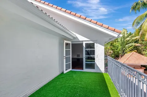 930 N Parkside Circle Boca Raton FL 33486