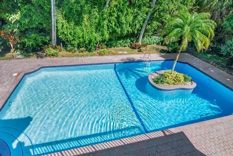 930 N Parkside Circle Boca Raton FL 33486