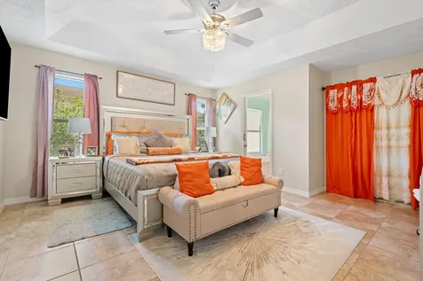 932 Se Damask Avenue Port Saint Lucie FL 34983
