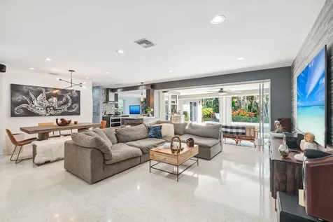 1132 Sw 13th Avenue Boca Raton FL 33486