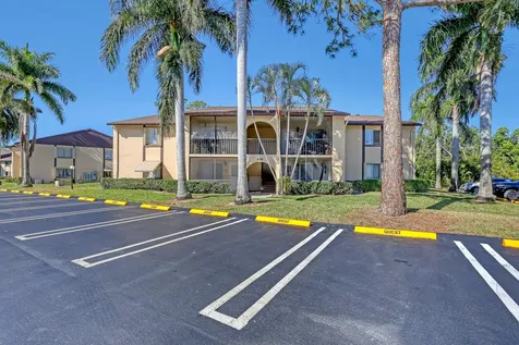 436 Pine Glen Lane Greenacres FL 33463