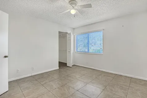 436 Pine Glen Lane Greenacres FL 33463