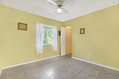 436 Pine Glen Lane Greenacres FL 33463