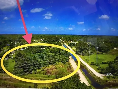 13217 62 The Acreage FL 33412