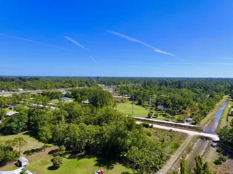 13217 62 The Acreage FL 33412