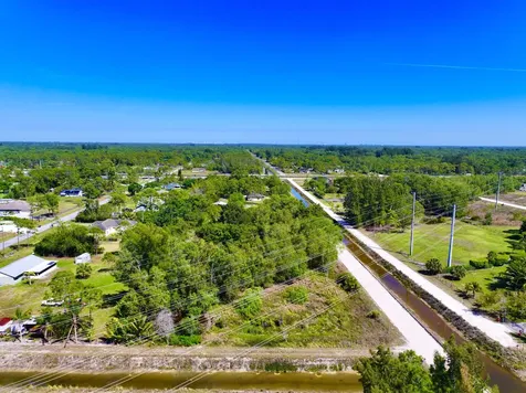 13217 62 The Acreage FL 33412