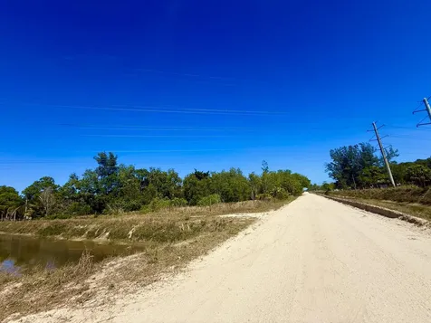 13217 62 The Acreage FL 33412