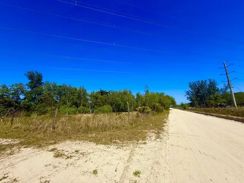13217 62 The Acreage FL 33412