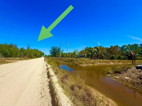13217 62 The Acreage FL 33412