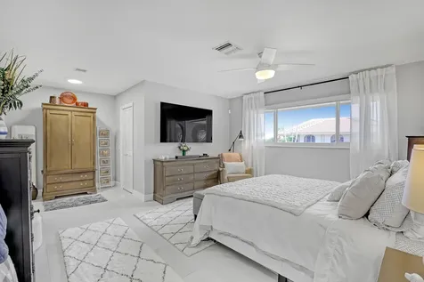 240 Rio Vista Circle Atlantis FL 33462