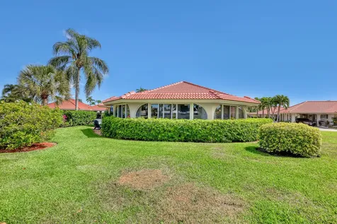 240 Rio Vista Circle Atlantis FL 33462