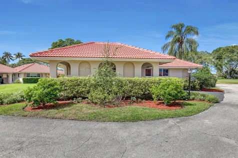 240 Rio Vista Circle Atlantis FL 33462