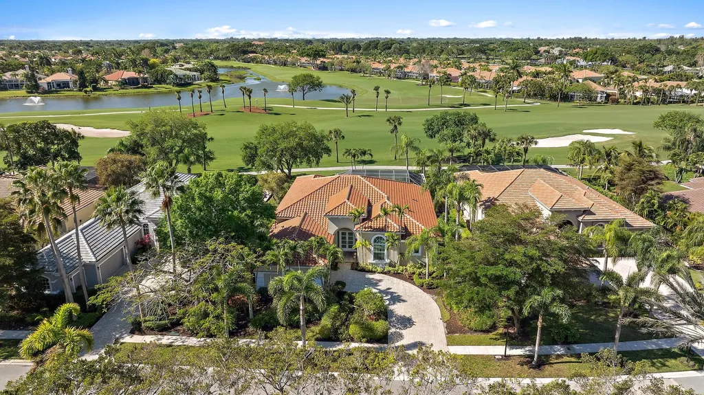 8988 Lakes Boulevard West Palm Beach FL 33412