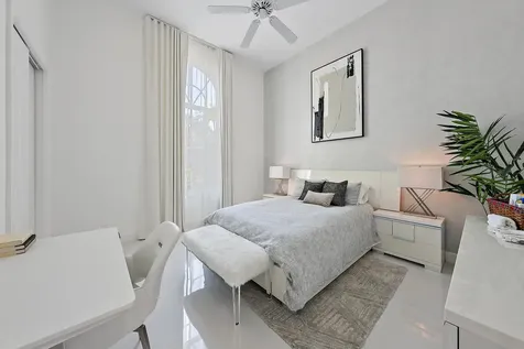 8988 Lakes Boulevard West Palm Beach FL 33412