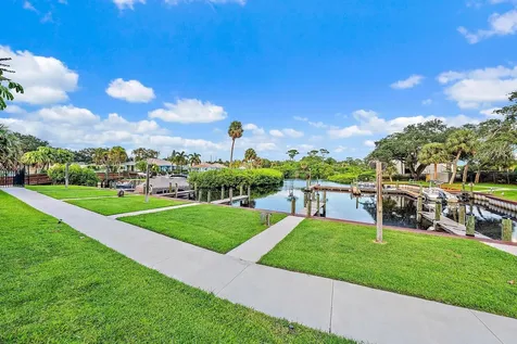 1561 Ne 12th Terrace Jensen Beach FL 34957