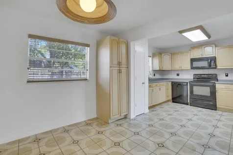 9260 Sw 16th Road Boca Raton FL 33428