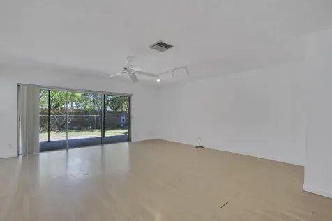 9260 Sw 16th Road Boca Raton FL 33428
