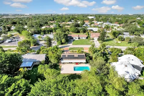 364 Nw 35th Street Boca Raton FL 33431