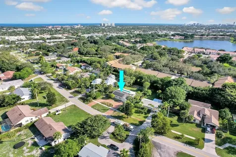364 Nw 35th Street Boca Raton FL 33431