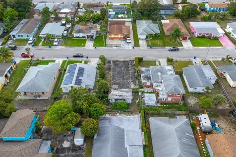 W W 3rd Street Riviera Beach FL 33404