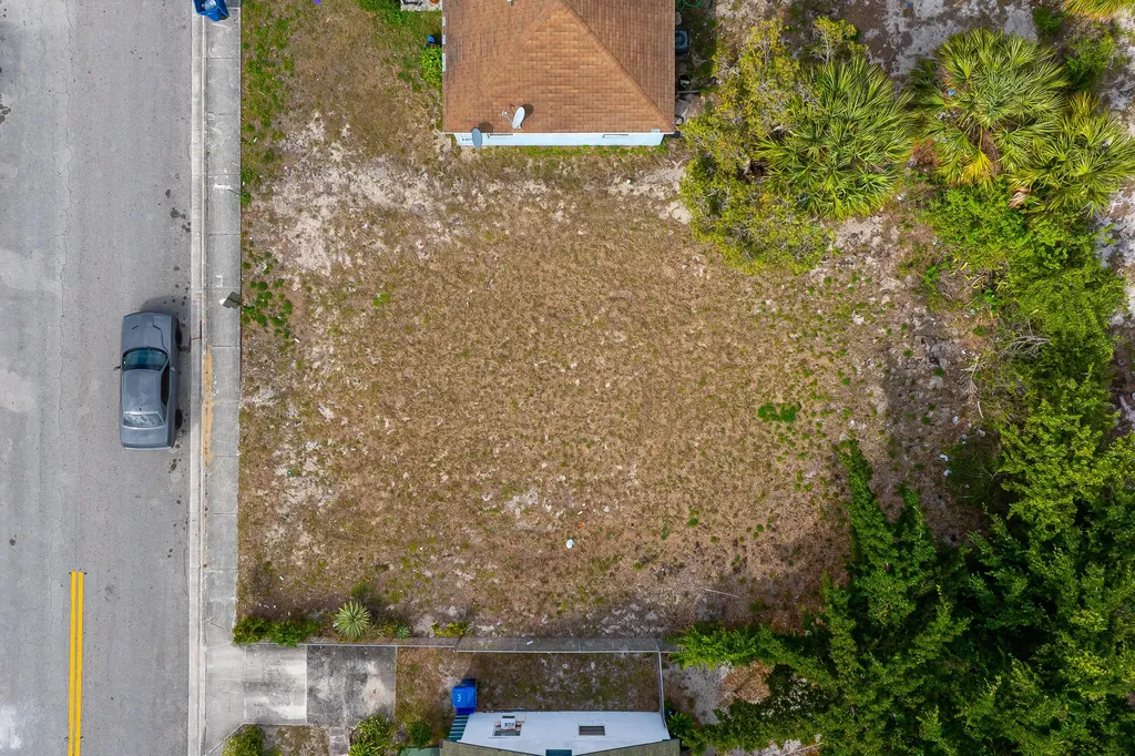 0 W 2nd Street Riviera Beach FL 33404