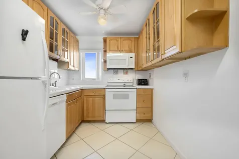 4511 S Ocean Boulevard Highland Beach FL 33487