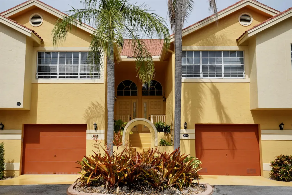 2121 S Ocean Boulevard Lauderdale By The Sea FL 33062