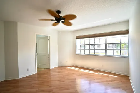 2121 S Ocean Boulevard Lauderdale By The Sea FL 33062