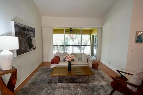 2121 S Ocean Boulevard Lauderdale By The Sea FL 33062