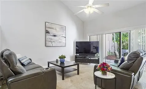 6674 Thornhill Court Boca Raton FL 33433