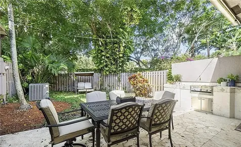 6674 Thornhill Court Boca Raton FL 33433